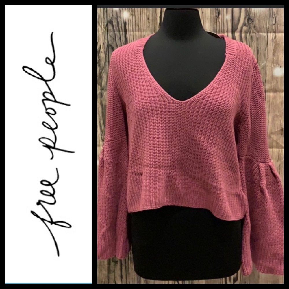 💗NWT FREE PEOPLE DAMSEL BELL SLEEVE SWEATER - Picture 6 of 15